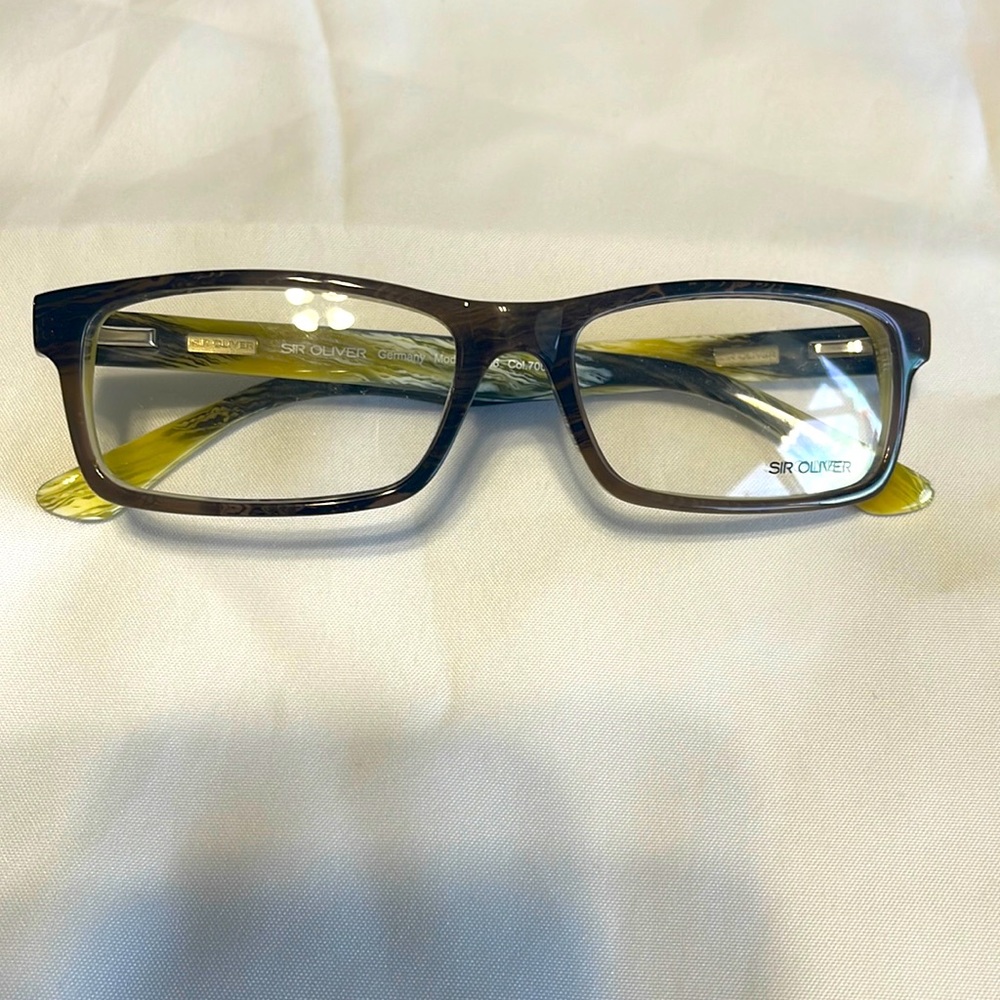 Sir Oliver eyeglass frame